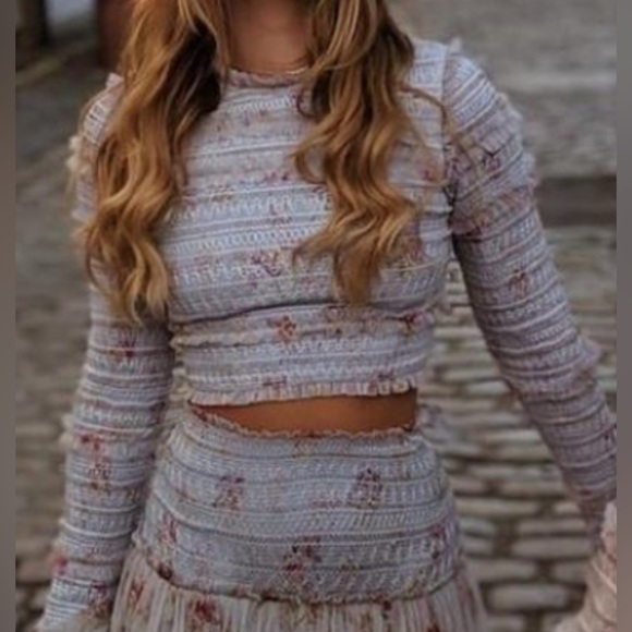 Needle & Thread Tops - Needle & Thread Think of Me Smocked Long Sleeve Top Floral Size 4